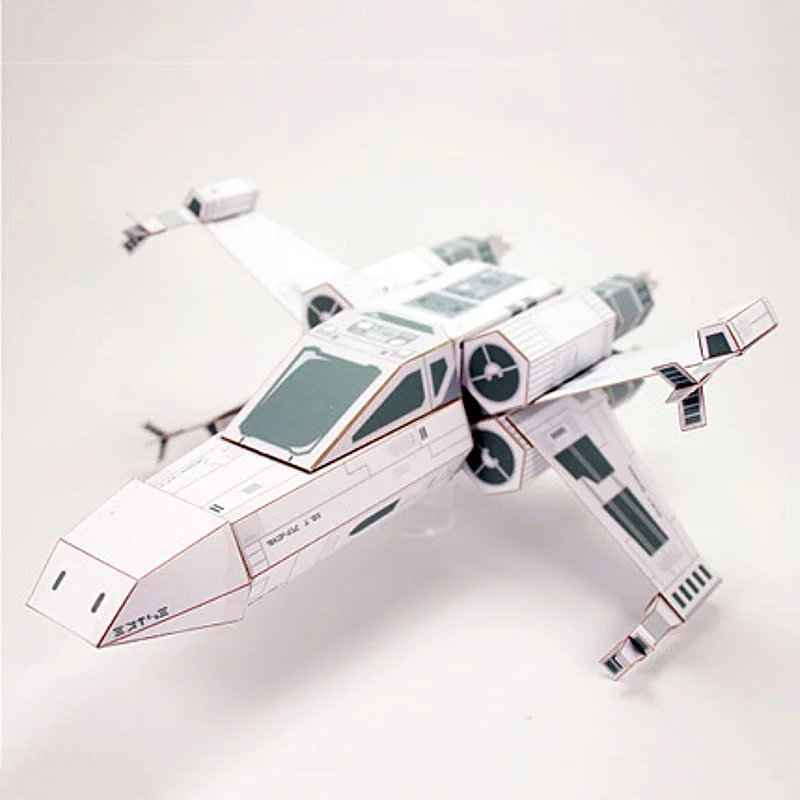 X-WING Fighter Modello di cart - Art Craft Cardboard recensione e prezzo