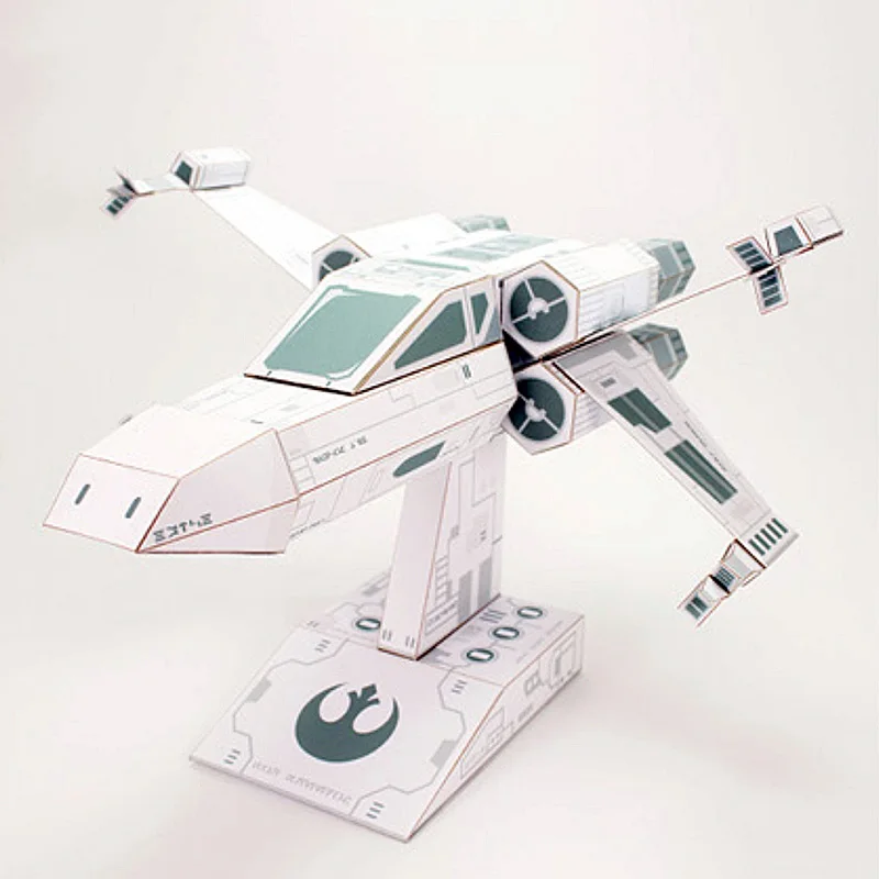X-WING Fighter Modello di cart - Art Craft Cardboard recensione e prezzo